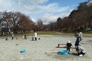 「おひさまサロン」4月の様子・5月の予定