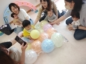 子育てサロン5月の様子・6月の予定