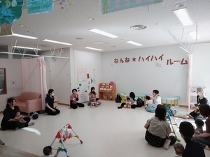 子育てサロン９月の様子・１０月の予定