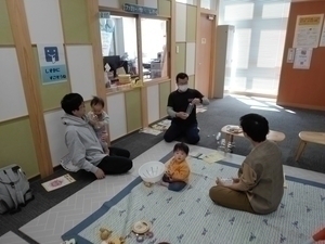 子育てサロン４月の様子・５月の予定