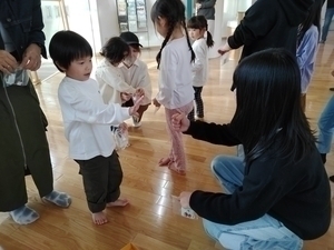 「けやきひろば・みんな友達の時間」11月の様子・12月の予定