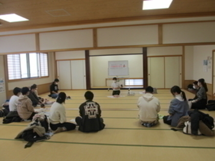 1月21日育児講座「パパのためベビーマッサージ」を開催しました
