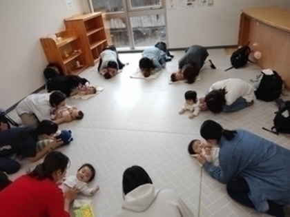 「子育てサロン」５月の様子・６月の予定